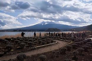 孔德昕：太阳今天明显没有整明白轮换 最后五小上晚了